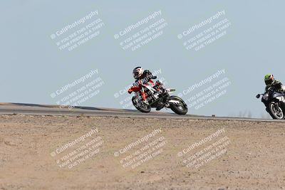 media/Jan-15-2026-Racers Edge (Thu) [[dfebeb70ab]]/3-B Group/Session 4 (Turn 5)/